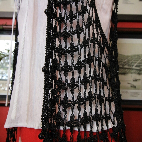 Black Open-Knit Vest - Picture 3 of 7